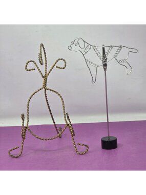 Decorative Wire Art Set With Dog Stand Twisted Wire Design Gold & Silver Finish
